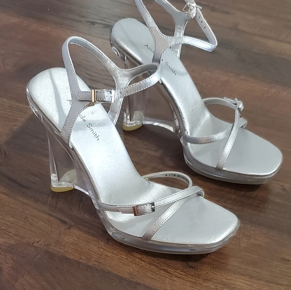 Amanda Smith clear wedge sandals size 6.5 - Picture 2 of 5